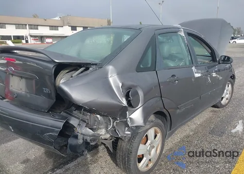 2003 Ford Focus Zts z USA, uszkodzony, nr VIN 1FAHP38Z63W323415